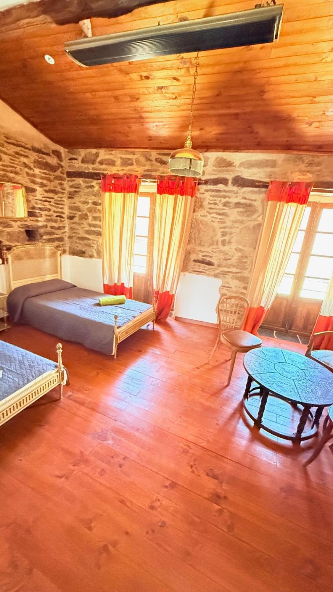 Pension Y Albergue Matias Locanda Sarria Luaran gambar